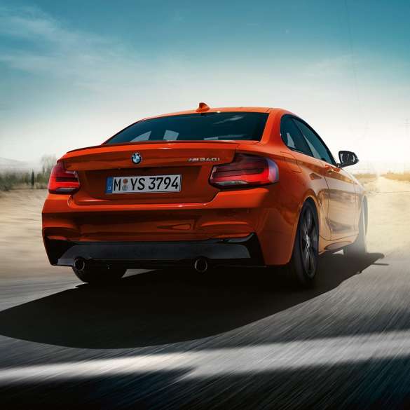 Châssis de la BMW M240i Coupé Châssis de la BMW M240i Coupé F22 2017 Sunset Orange metallic
