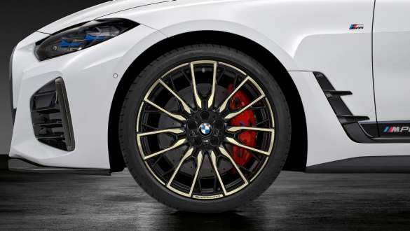 Jantes BMW M Performance 20" en alliage léger à doubles rayons 868 M bicolores (Night Gold, fraisage brillant), kit de roues été complet BMW M440i xDrive Gran Coupé G26 2021 Jantes BMW M Performance 20" en alliage léger à doubles rayons 868 M bicolores (Night Gold, fraisage brillant), kit de roues été complet BMW M440i xDrive Gran Coupé G26 2021