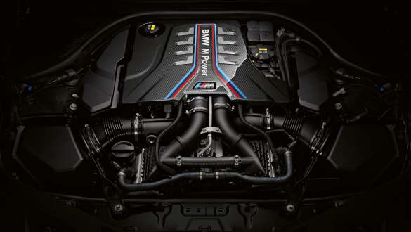 Moteur essence 8 cylindres M TwinPower Turbo hautes performances. BMW M8 Competition Coupé, moteur essence V8 M TwinPower Turbo hautes performances.