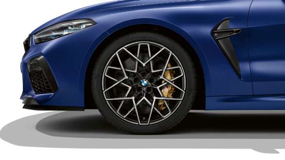Freins M configurables. BMW M8 Competition Coupé avec freins M configurables.