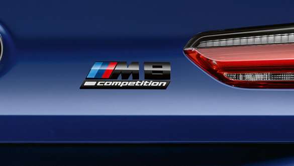Insigne M8 Competition. Insigne M8 Competition de la BMW M8 Competition Coupé.