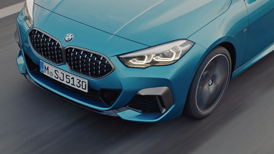 Vidéo BMW M235i xDrive Gran Coupé Vidéo BMW M235i xDrive Gran Coupé 2020 Black Sapphire metallic F44