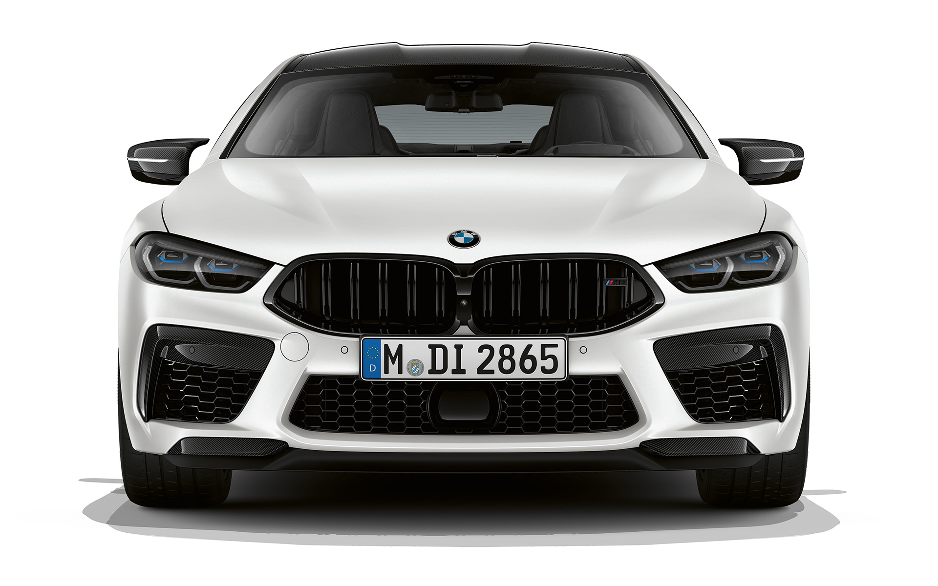 BMW M8 Competition Gran Coupé F93 LCI restylage 2022 BMW Individual Frozen Brilliant White metallic vue de face