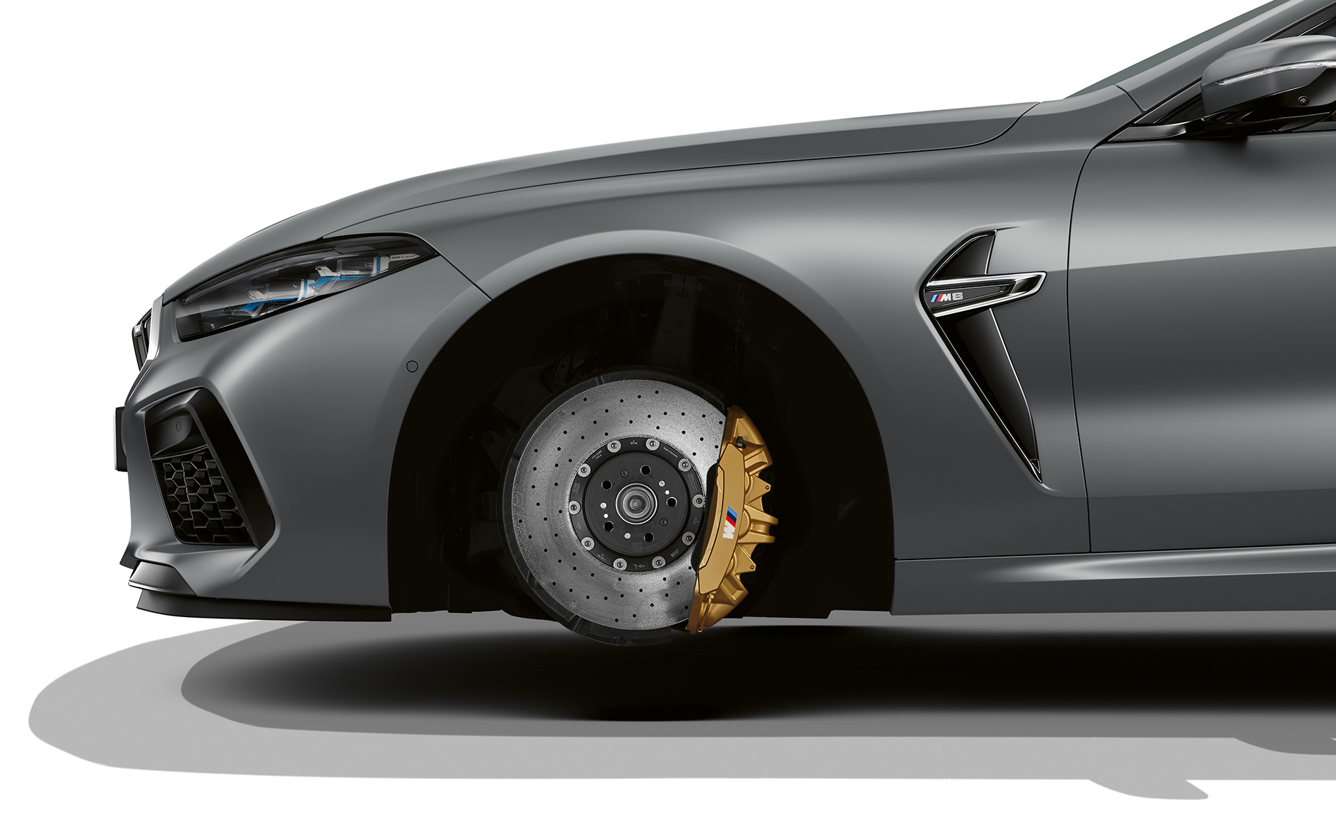 BMW M8 Gran Coupé F93 LCI Facelift 2022 BMW Individual Frozen Pure Grey metallic M Carbon ceramic brake without tires