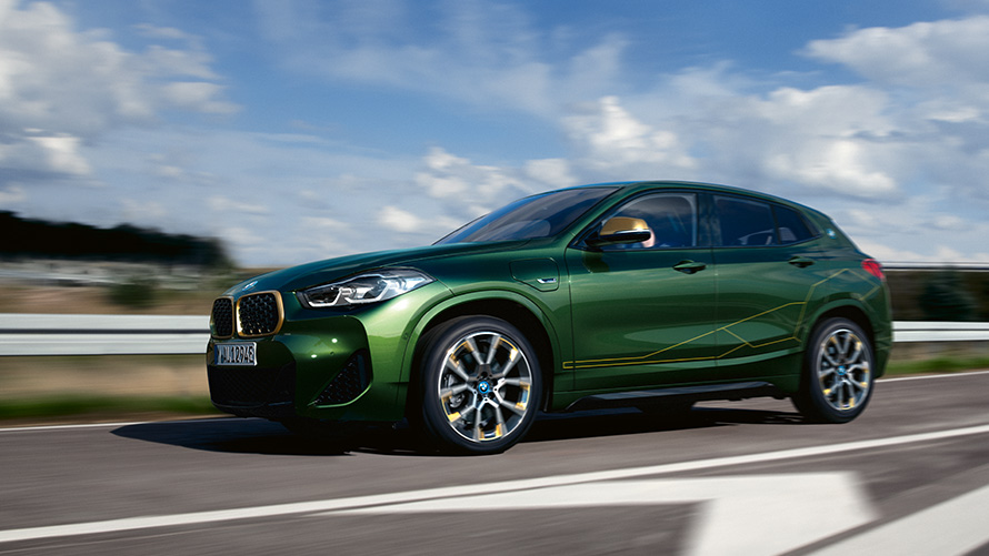 BMW X2 F39 first generation three-quarter front view on the street BMW X Series BMW X2 F39 first generation three-quarter front view on the street