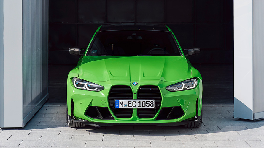 BMW M4 Competition Coupé G82 2021 BMW Individual Signal Green vue de face BMW M4 Competition Coupé G82 2021 BMW Individual Signal Green vue de face