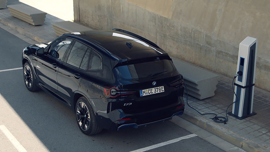 Véhicules électriques BMW : BMW iX3 – batterie haute tension en vidéo Véhicules électriques BMW : BMW iX3 – batterie haute tension en vidéo