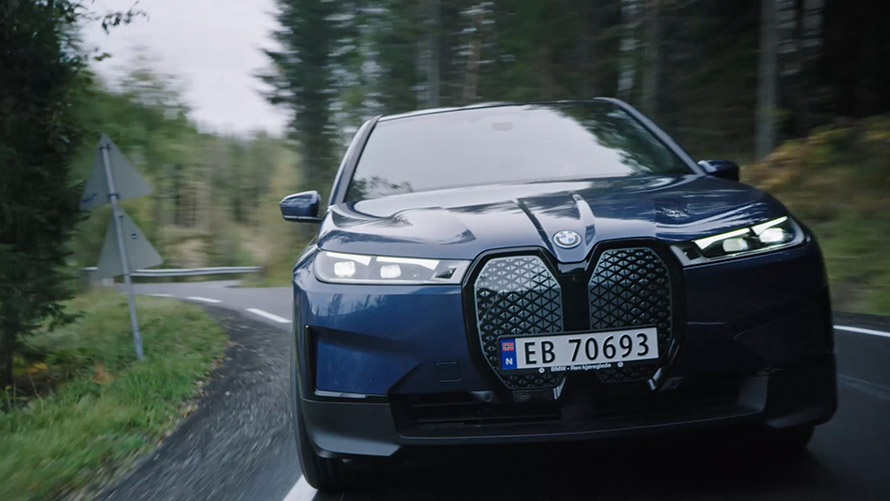 Le confort et le plaisir de conduire les véhicules électriques BMW en vidéo Le confort et le plaisir de conduire les véhicules électriques BMW en vidéo
