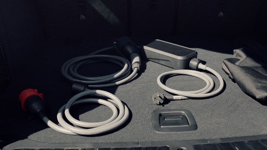Véhicules électriques BMW : BMW iX3 – recharge à domicile, Flexible Fast Charger en vidéo Véhicules électriques BMW : BMW iX3 – recharge à domicile, Flexible Fast Charger en vidéo