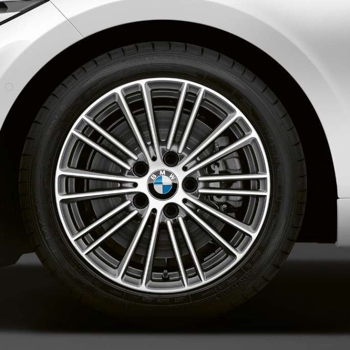 BMW Série 2 Coupé, Modèle Luxury, jantes BMW Série 2 Coupé, Modèle Luxury, jantes